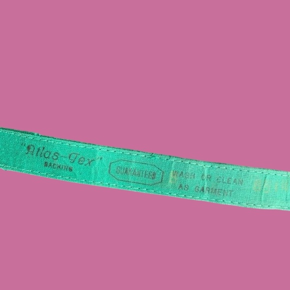 Vintage 1960s belted pencil skirt - Picture 5 of 5